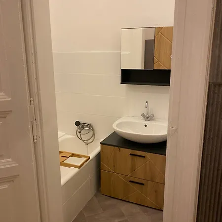 Cosy Hideaway Будапешт